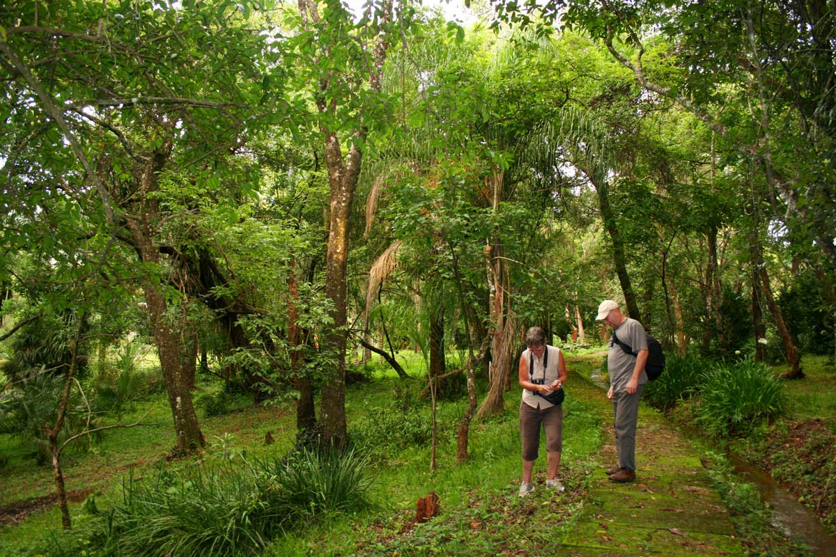 Cathy Sharp and Bart at La Rochelle Botanic Garden